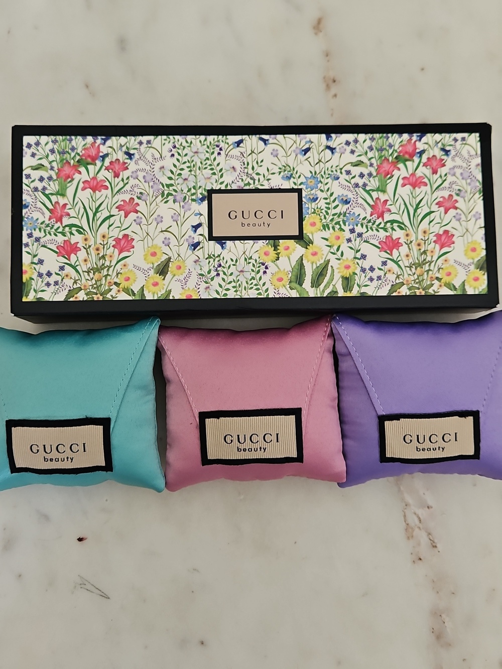 GUCCI: Mini Decorative Pillows